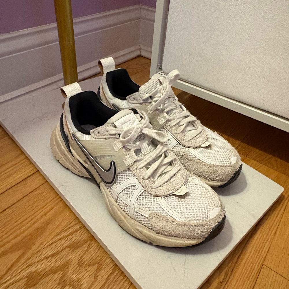 Nike V2K Run shoes